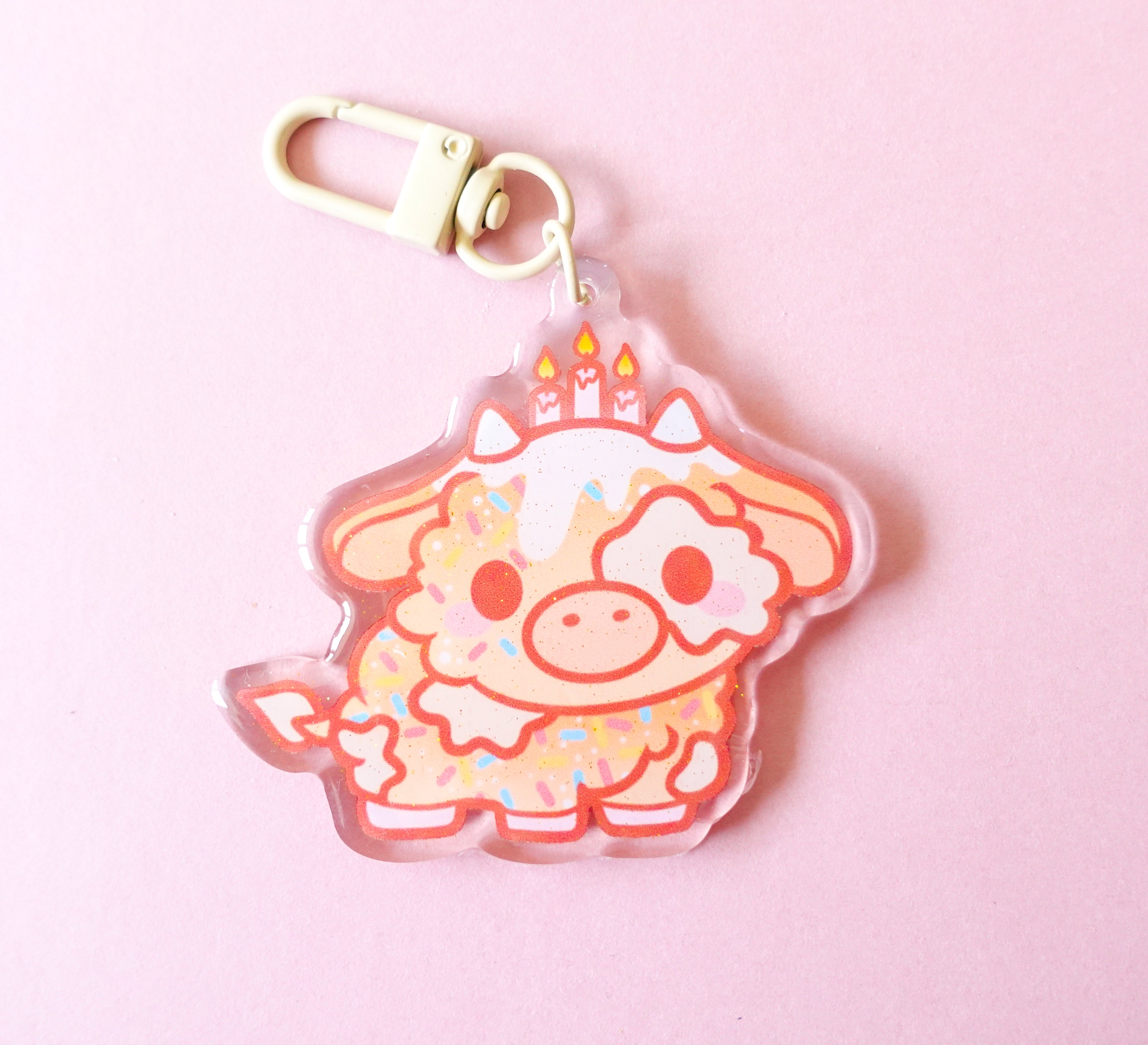 Birthday Cake Cow Mini Moo keychain – Bluubsies