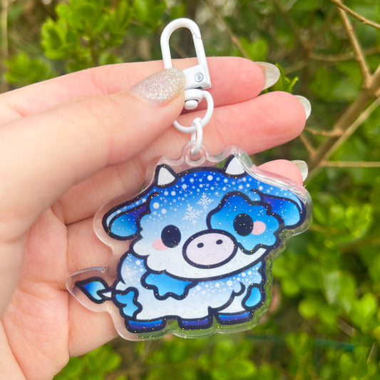 Winter Cow ✨ Mini Moo keychain